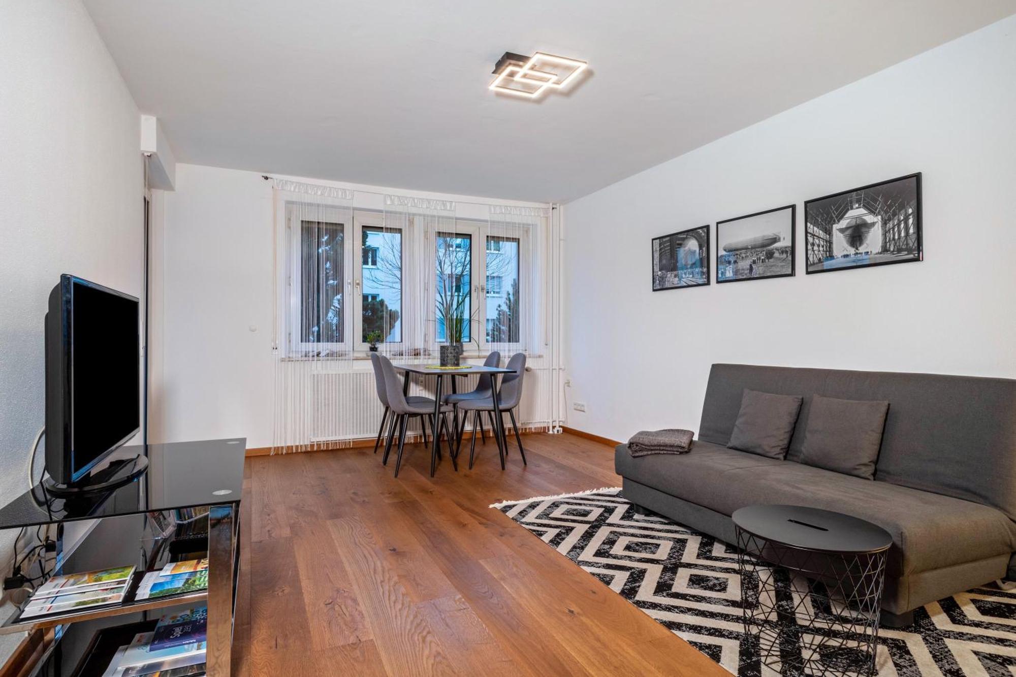 Kairos Apartment FDH Exterior photo